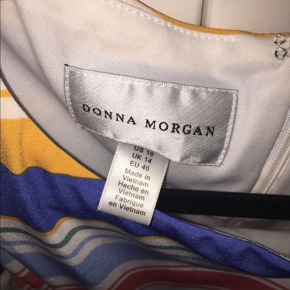 Cute colorful dress - Picture 2 of 2